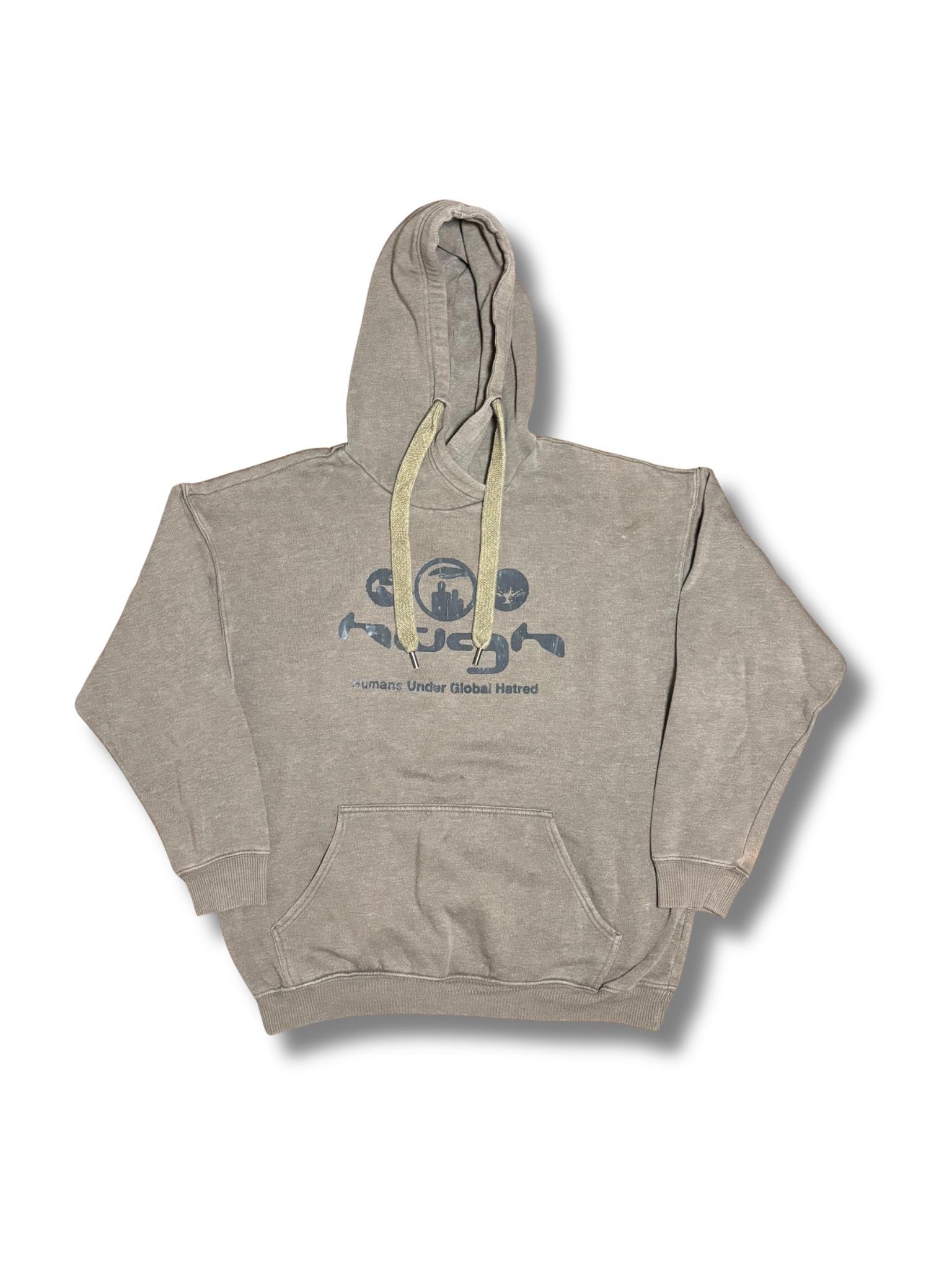 Hoodie 02 — photo 1 of 4