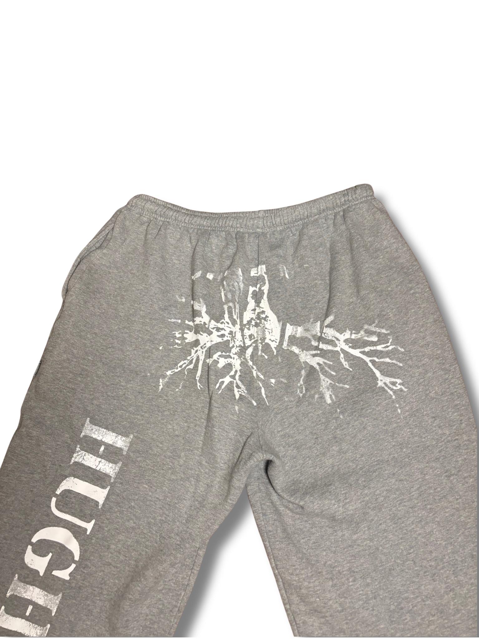 Sweat 01 — photo 4 of 5